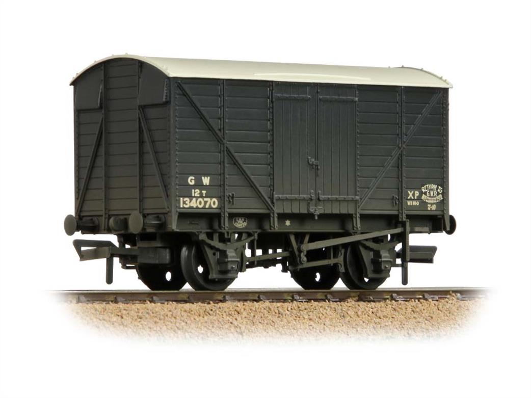 Bachmann OO 37-730E GWR 12-ton Ventilated Box Van GWR Goods Grey