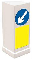 Bachmann OO Traffic Island Bollards x10 from Scenecraft Range 44-529Pack of ten traffic island bollards. White plastic type with traffic flow direction arrows.