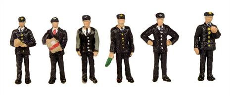 Pack of 6 station staff figures in uniforms of the 1960s/70s period.