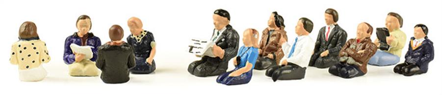 Graham Farish N Seated Coach Passengers Pack of 12 379-321Pack of 12 seated figures ideal for fitting inside coaches.