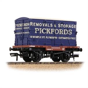 A nice model of the steam-era 4-wheeled Conflat container wagon loaded with a large BD type container owned by removals firm Pickfords.Eras 4-5