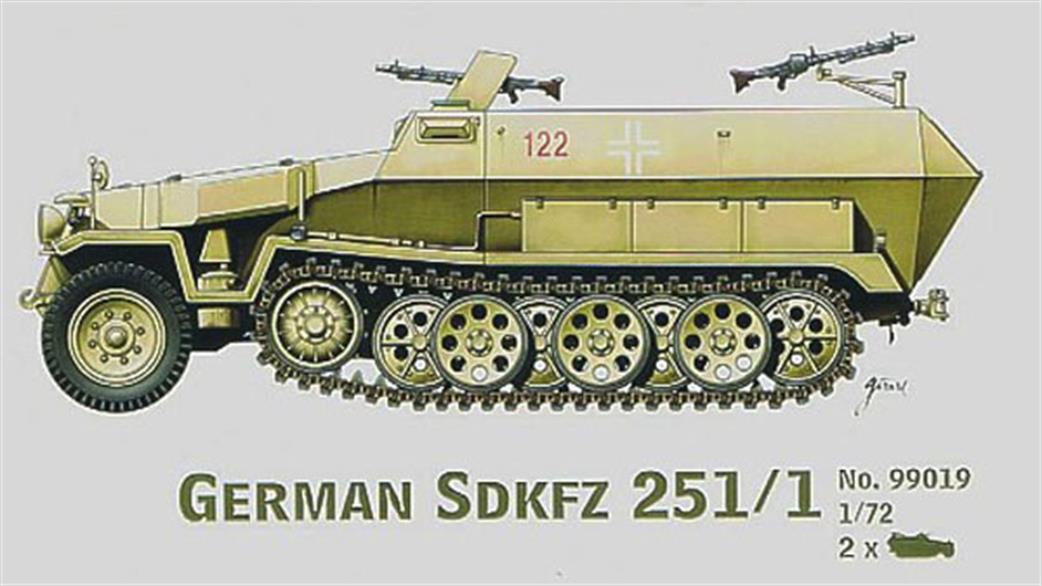 Armourfast 1/72 99019 German Sdkfz 251/1 Twin Pack