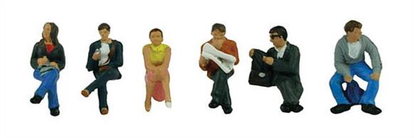 Bachmann OO Seated Passengers Pack of 6 Figures 36-045Pack of six pre-painted seated passenger figures, suitable for use with station seat benches of for fitting inside coaches.