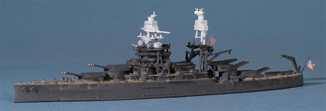 Navis Neptun 1306P USS Arizona USS Battleship in dark grey camouflage 1941 1/1250