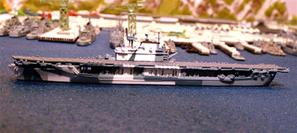 Navis Neptun 1/1250 T1314A USS Enterprise in camouflage, 1944-45