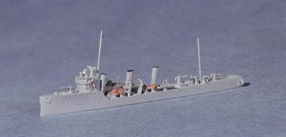 A small Italian destroyer from WW1.