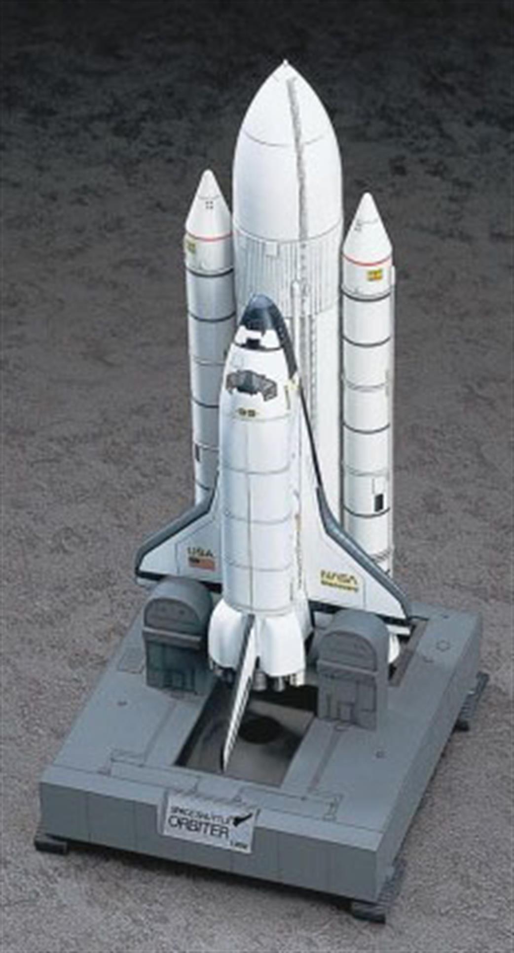 Hasegawa 1/200 10729 Space Shuttle Orbiter with Booster Rockets