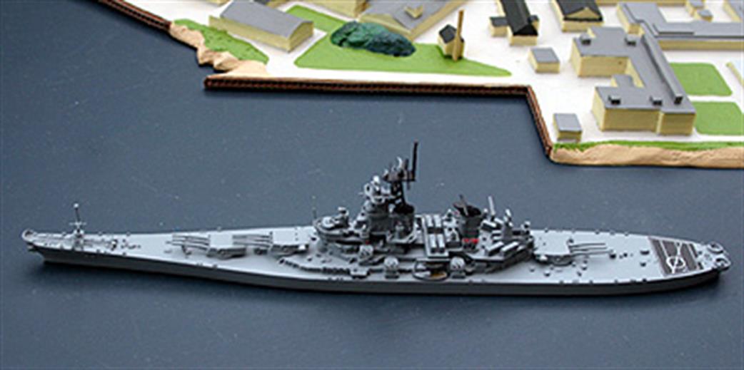 Navis Neptun 1/1250 2301 USS New Jersey, BB62, on her last commission