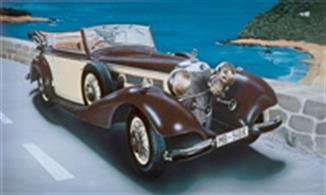 Italeri 3701 1/24 Scale Mercedes Benz 540KDimensions - Length 243mmThe kit builds into a fine replica of this classic car. Full assembly instructions are suppliedGlue and paints are required