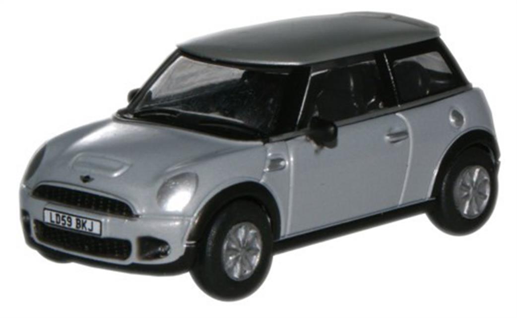 Oxford Diecast 1/76 76NMN004 BMW Mini Pure Silver