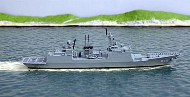 A 1/1250 scale metal model of a KDX II-class stealth destroyer of the South Korean navy (ROKS). The model carries the pennant number of the first of the class to enter service, Chungmugong Yi Sun-sin. 6 ships are now in service and a batch 2 version is planned.