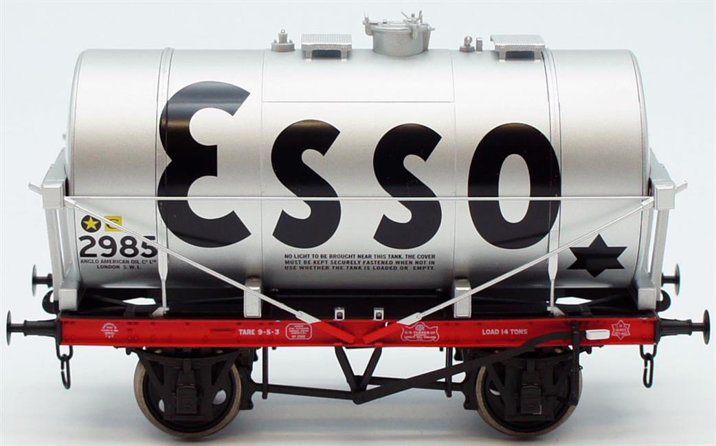 Dapol 7F-058-001 Esso 2985 14-Ton Class A Oil Tank Wagon Silver O Gauge