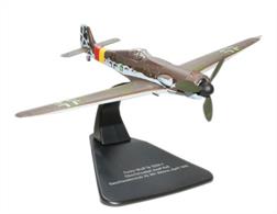 Oxford Diecast 1/72 Focke Wulfe FW Ta152 Fighter Aircarft AC028 The FW Ta 152 was a German high-altitude, fighter-interceptor, derived from the Focke Wulf FW 190. The prefix Ta rather than Fw was a tribute to the head of the design team, Frank Tank. The Ta 152 was not introduced until January 1945 and although a bit late in the day, the aircraft made a great contribution to the German air defences, even though less than 50 were made before the end of the conflict. Oberfeldwebel Josef Keil of Jagdgeschwaderstab JG-30 I flew both FW 190s and the Ta 152. He became one of the great Luftwaffe Aces, achieving 16 airborne victories before the end of his career, five of these flying the Ta 152. It was in this aircraft 'Green 3', that he clocked yet more victories against the Allies over Alterno, Germany in April 1945. His last 'kills' were also in April 1945, this time downing Russian Y-9 planes over Berlin.