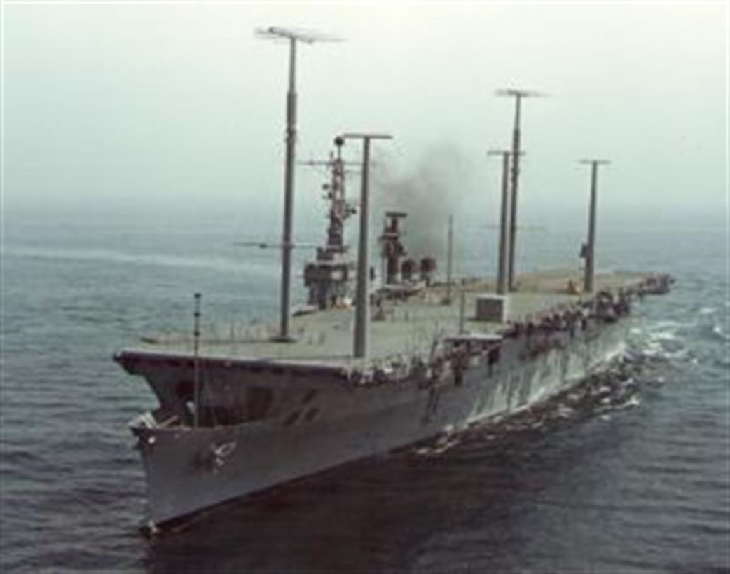 Spidernavy 1/1250 SN2305 USS Wright CC-2 Command Ship 1965