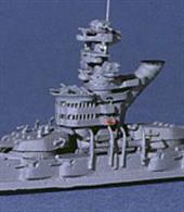 Excellent model of this powerful Russian battleship - 12 x 12" guns.