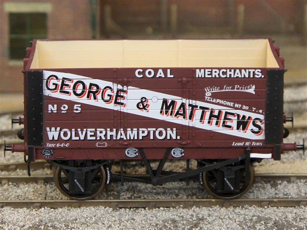 Dapol O Gauge 7F-072-001 George & Matthews, Wolverhampton RCH 1887 7 Plank Open Wagon No.5 RTR