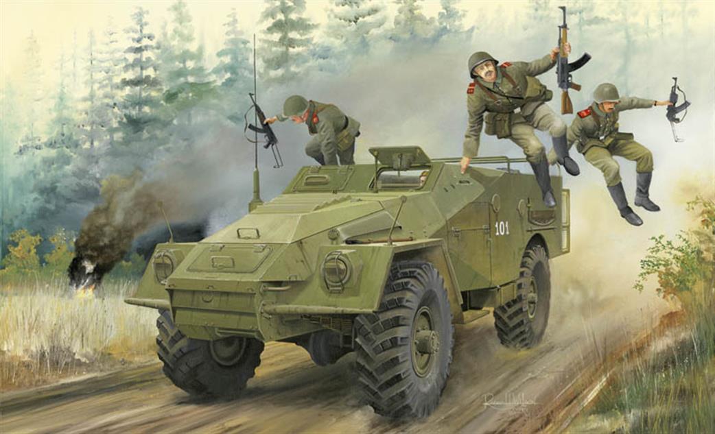 Trumpeter 1/35 05517 BTR-40 Russian APC Plastic Kit