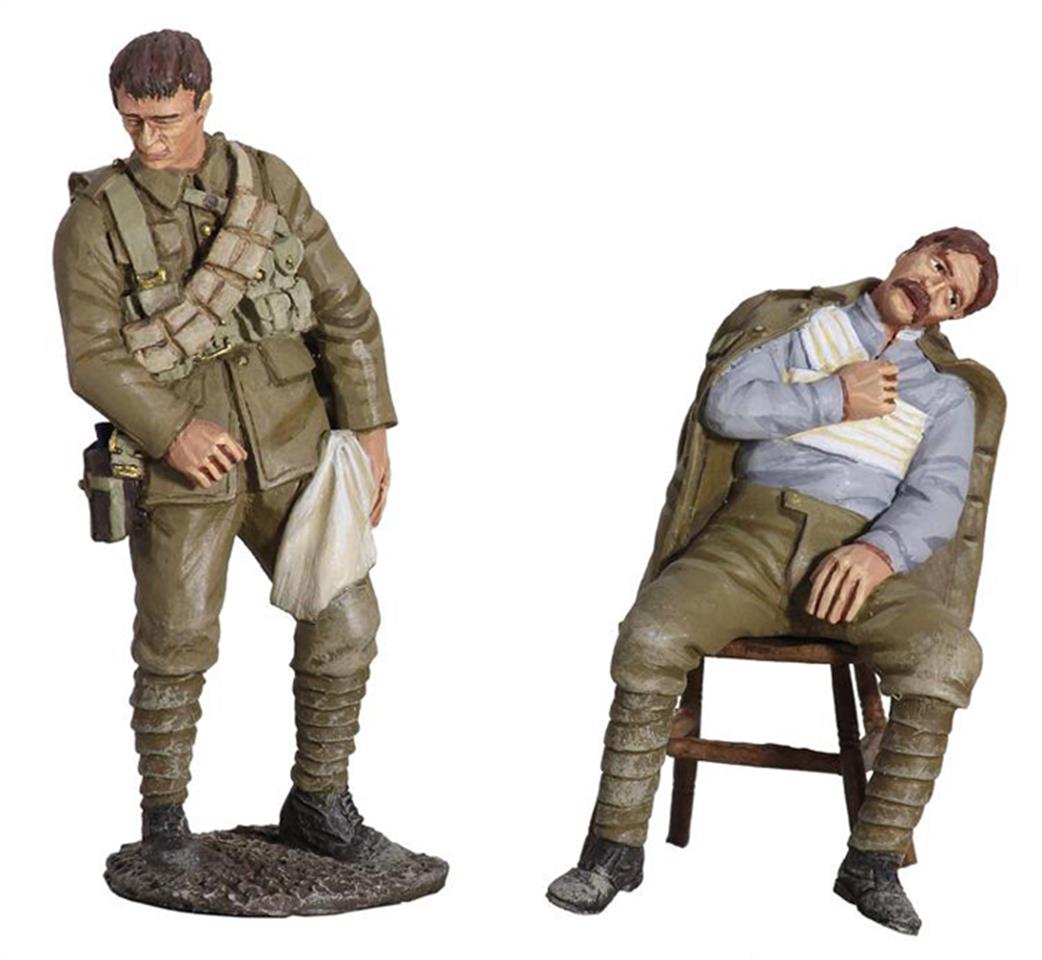 WBritain 23052 1916 British Regimental Aid Post set no.4 Awaiting Treatment, Wounded Tommy Leaning Against Wall & Another Seated Figure Set 1/30