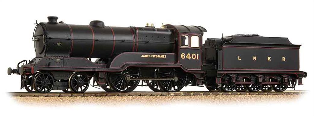 Bachmann 31-137A LNER 6401 James Fitzjames D11/2 Class 4-4-0 LNER Black OO