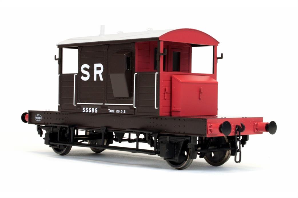 Dapol O Gauge 7F-100-005 SR 25-Ton Pill Box Brake Van Even Planked Sides Brown & Red Large Lettering