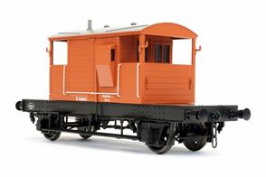 The Southern Railways' standard brake van design did not emerge until 1928 using the heavy underframe from the SE&amp;CR design van fitted with a very short central cabin body, quickly earning the nickname of 'pill boxes'.  Most importantly though the vans did have a reputation for good riding and having a good brake.Model finished in British Railways bauxite brown goods livery.The Southern vans seem to have stayed little from former SR routes even under British Railways ownership, though the type is an ideal companion for Dapols' Terrier locomotives and an excellent alternative to the similar BR standard design vans to add variety to goods trains.