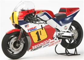 Tamiya 1/12 1984 Honda NSR500 Grand Prix MotorcycleLength 166mm width 52mm.