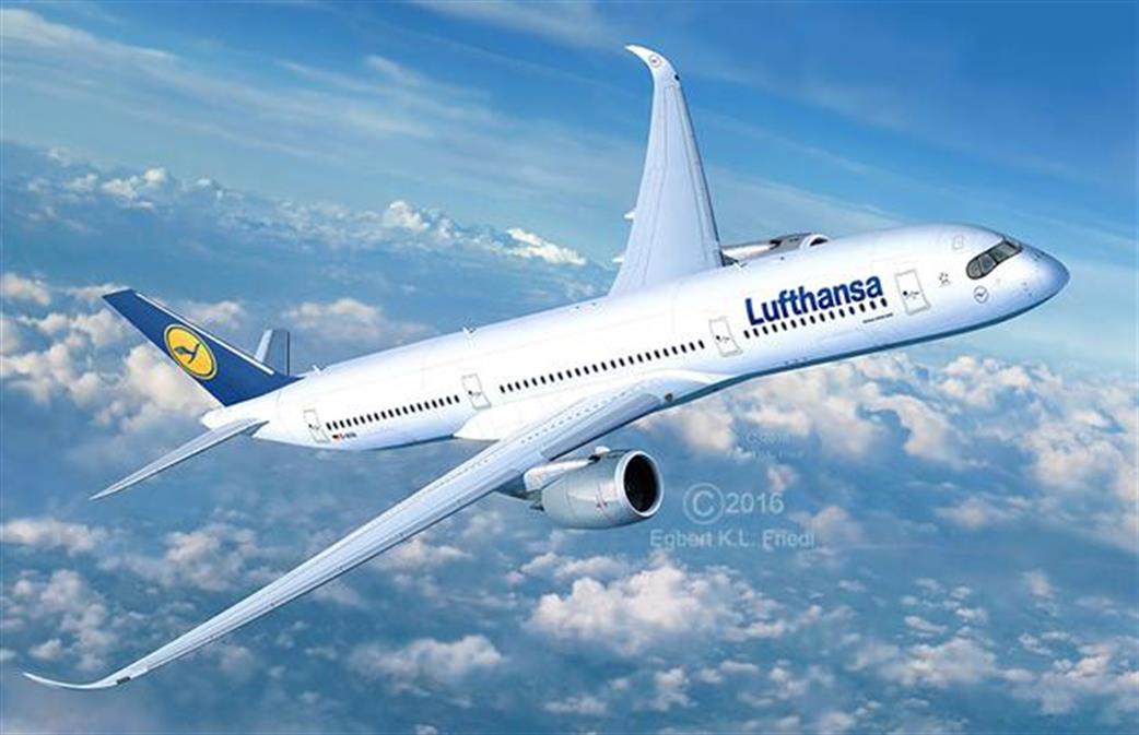 Revell 03938 Airbus A350-900 Lufthansa Airliner Kit 1/144