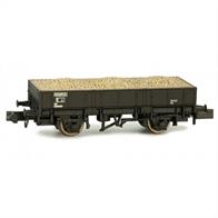 Nicely detailed N gauge model of the BR Grampus engineers open ballast wagons.Among the most common BR engineering wagons the Grampus was based on the late design 20-ton steel bodied ballast wagons built by the GWR. The Grampus had drop-sides and removable ends, these features allowed them to be used as open wagons for conveying ballast, sleepers, track components etc. or with the ends removed to carry longer loads like lengths of rail. These were among the most common BR engineering wagons.Model finished in the BR engineers black livery.