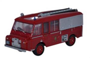 Oxford Diecast 1/76 Land Rover FT6 Carmichael Cheshire County Fire Brigade 76LRC001