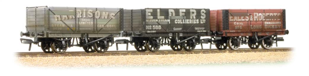 Graham Farish 377-097 Coal Trader Triple Pack 7 Plank End Door Open Private Owner Wagons N