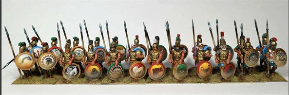 48 High quality 28mm Greek miniatures. This fantastic set of miniatures represents Greek Hoplites of Athens from the 5th Century covering the end of the wars with Persia, to the 4th century and the titanic struggle for Greek supremacy.