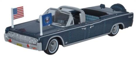 Oxford Diecast 1/87 1961 Lincoln Continental X100 Presidential Blue Metallic 87LC61001