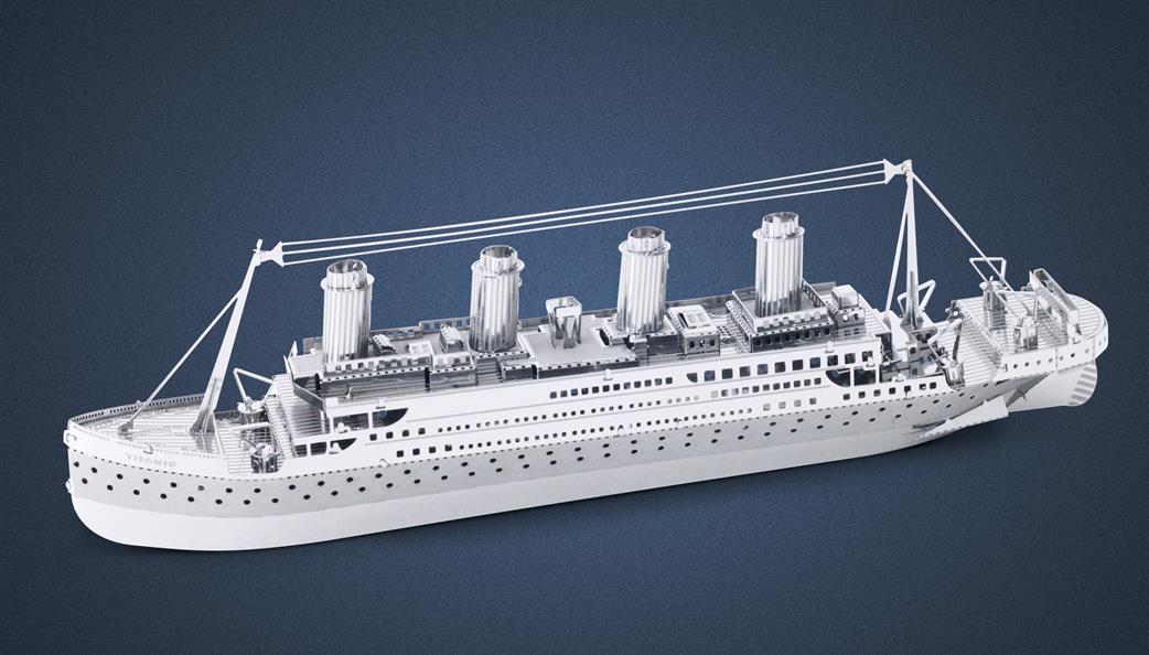 Metal Earth  MMS030 Titanic 3D Laser Cut Metal Kit