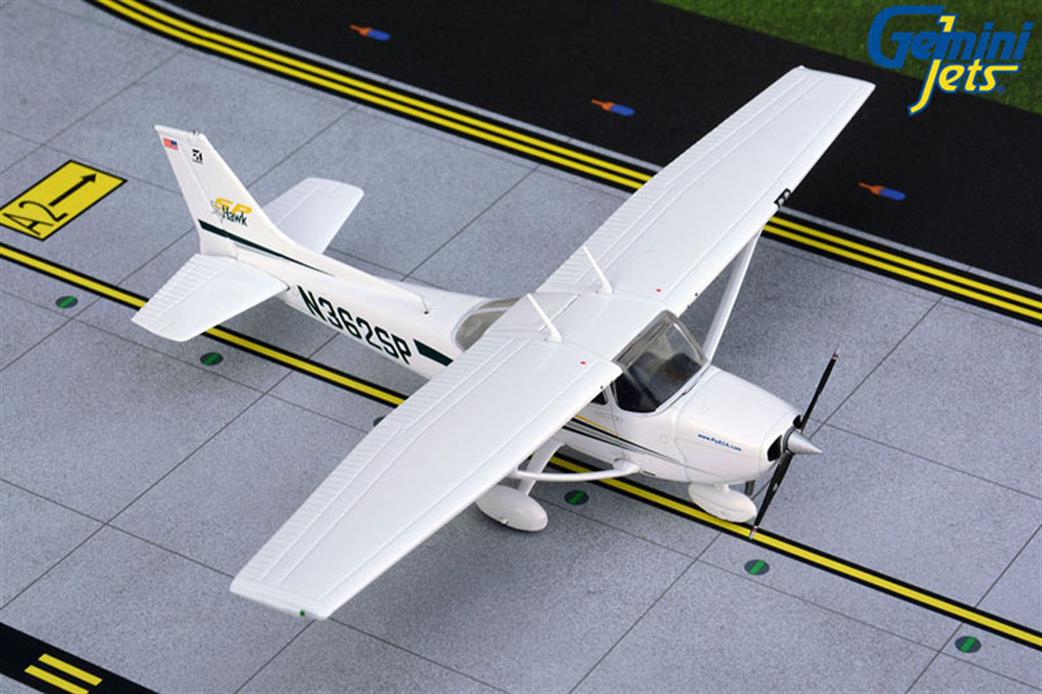 Gemini Jets 1/72 GGCES008 Cessna 172SP Skyhawk N504GJ Light Aircraft Model