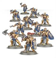 This multi-part plastic kit gives you everything necessary to build 10 Stormcast Eternal Liberators, with the option of assembling 2 as Liberator Primes. Each has the option of 4 different weapon configurations – warhammer and sigmarite shield, two warhammers, warblade and sigmarite shield or two warblades – and there are included two each of these heavy weapon options – grandhammer and grandblade. 4 special heads for the Primes are included.