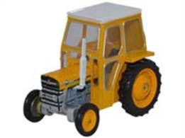 Massey Ferguson 135 Yellow Tractor Model 76MF002 in 1/76th scale from Oxford Diecast