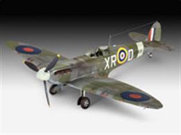 Revell 1/48 Supermarine Spitfire Mk.II 03959Length 188mm    Number of Parts 34    Wingspan 225mmGlue and paints are required
