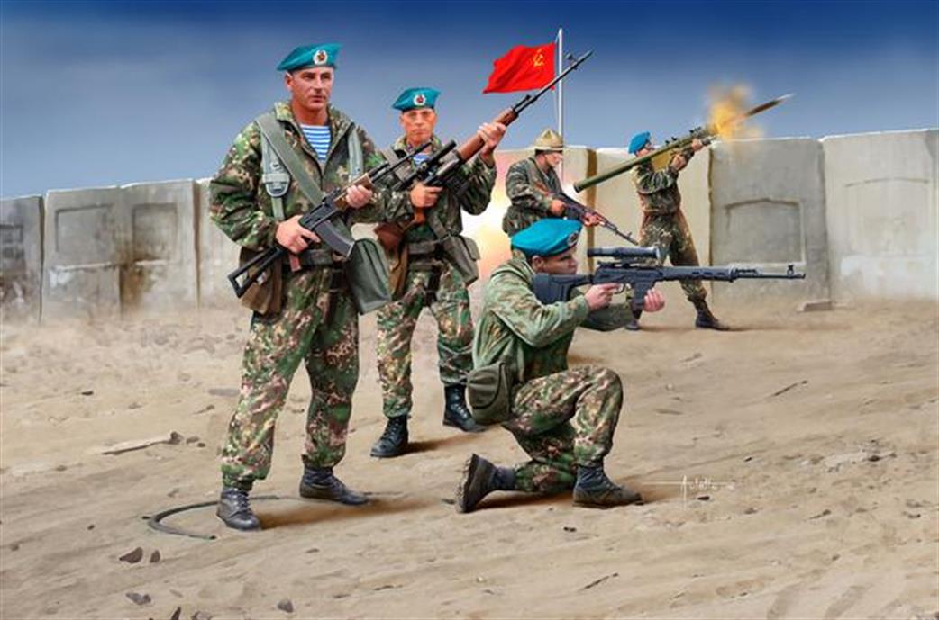 Revell 1/72 02533 Soviet Spetsnaz (1980) Plastic Figure Set