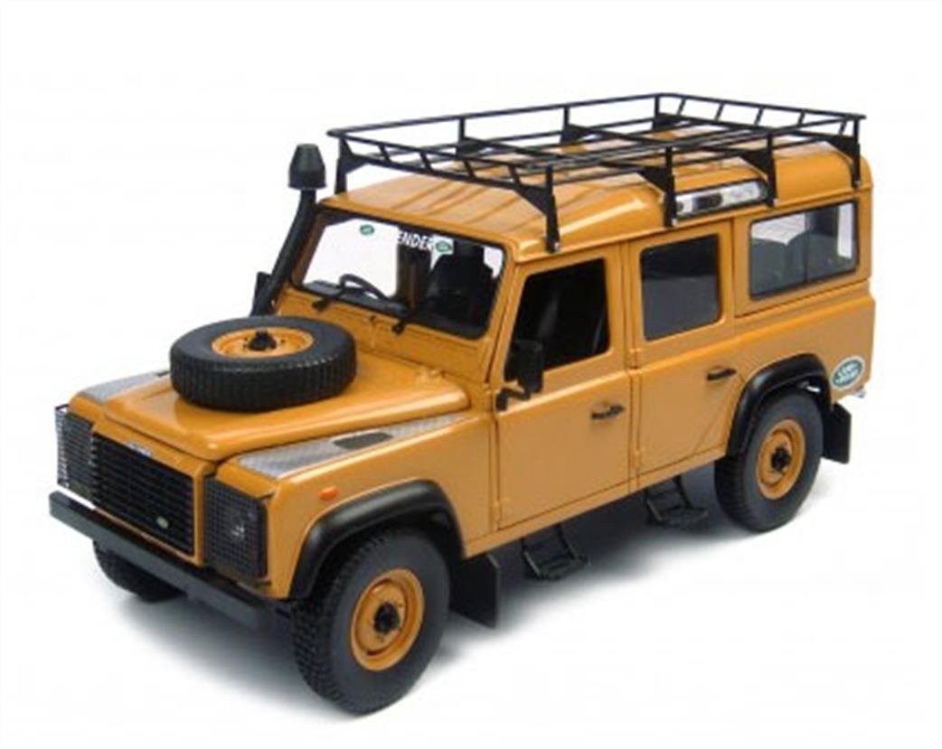 Universal Hobbies 1/18 J3896 Land Rover Defender 110 TDi Station Wagon Expedition Sandglow Colour