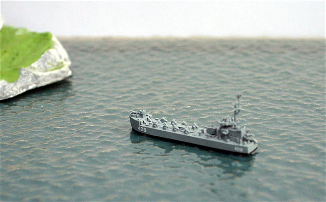 Spidernavy 1/1250 SN 2-03a USS LSM (R) no. 409, a landing craft of 1969
