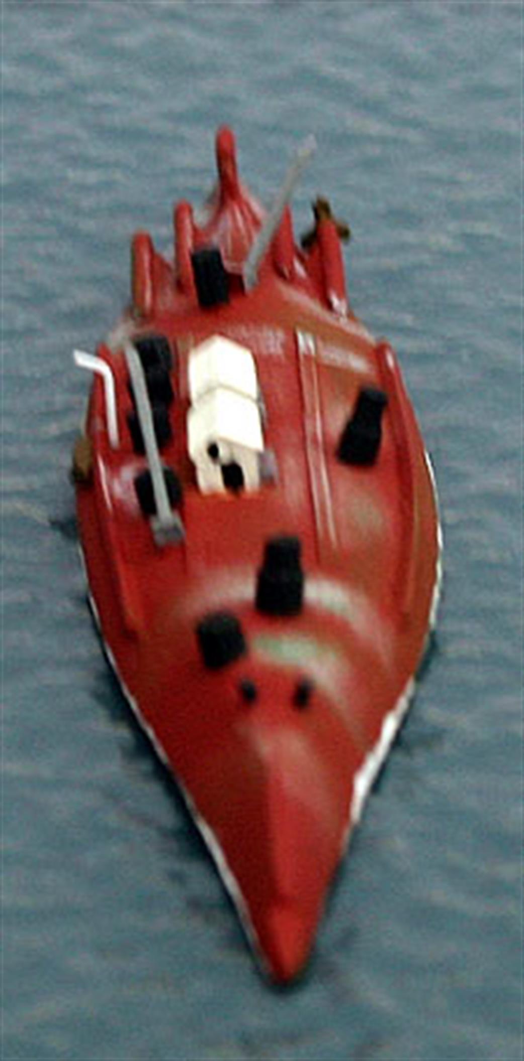 Coastlines 1/1250 CL-SA16 Upturned hull of Seydlitz under tow for scrapping, 1930