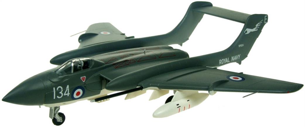 Aviation 1/72 AV7253003 De Havilland Sea Vixen FAW2 XP924 Royal Navy Historic Flight Model