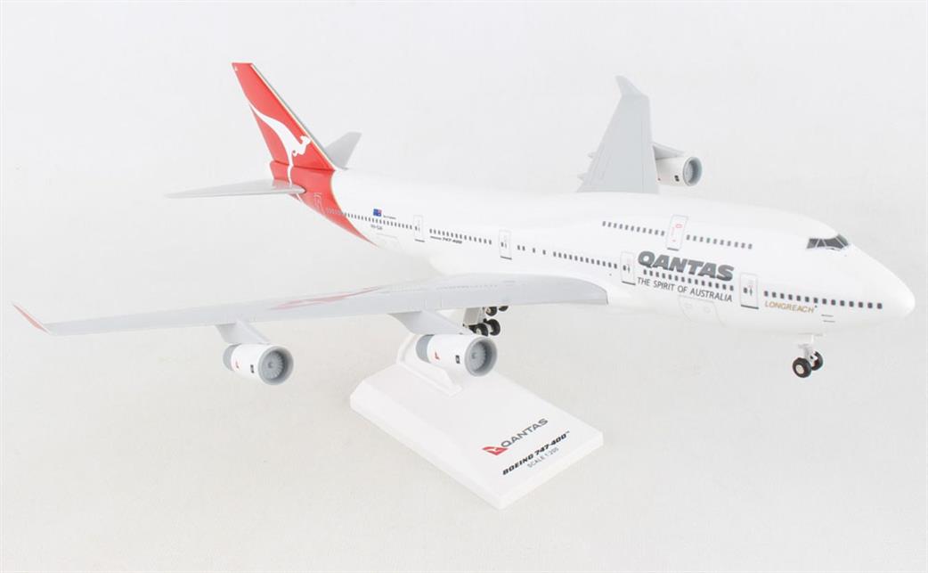Skymarks 1/200 SKR1026 Qantas Boeing B747-100 Plastic display Model