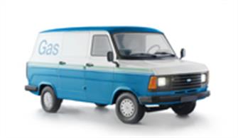 Italeri 3687 1/24 Scale Ford Transit MK2 VanDimensions - Length 185mm.Glue and paints are required