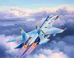 Revell 03948 1/144 Scale Suchoi Su-27 FlankerA model construction kit of the Su-27 Flanker. It is acknowledged as one of the best combat aircraft in the world. - Fuselage with recessed panel joints - Undercarriage - Pylons with guided weapons
