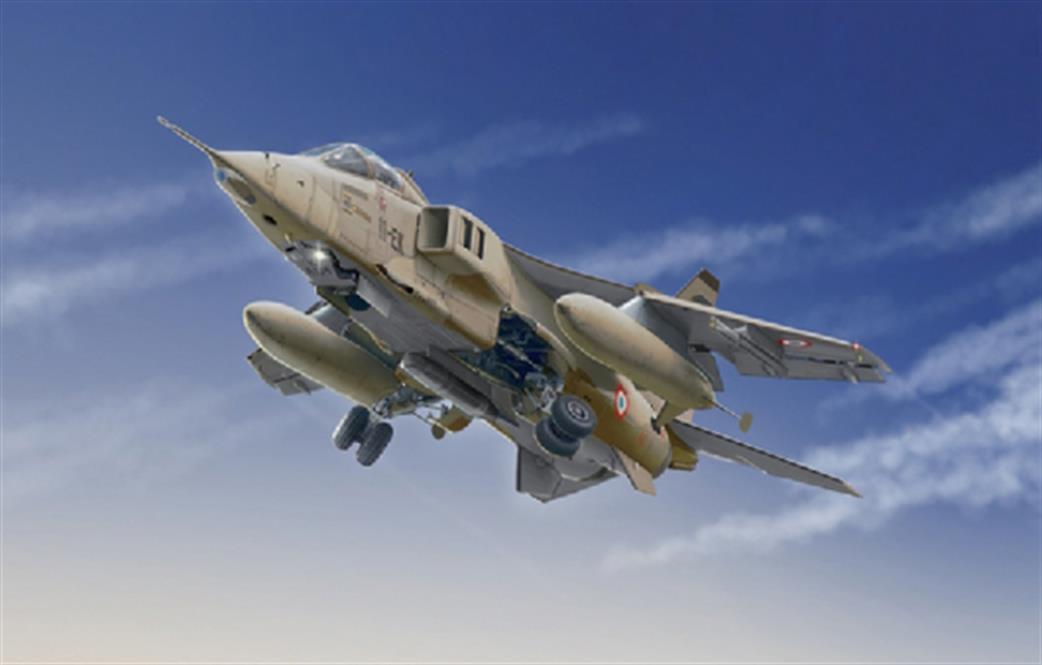Italeri 1/72 1386 Jaguar A Gulf War 25th Anni. Ground Attack Jet Aircraft Kit