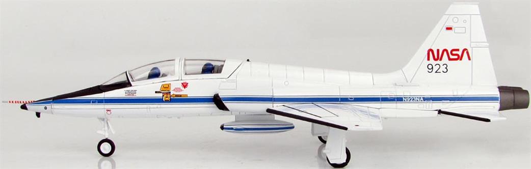Hobby Master 1/72 HA5401 T-38A Talon Chase Plane N923NA, STS-3 Mission for Space Shuttle Columbia, New Mexico, USA, 30th Mar 1982