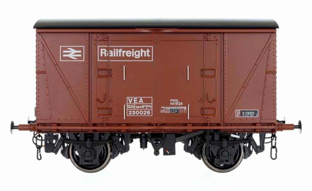 Dapol O Gauge 7F-049-001 BR VEA 12-Ton Air Braked Vanwide Covered Box Van 230026 Freight Brown RTR