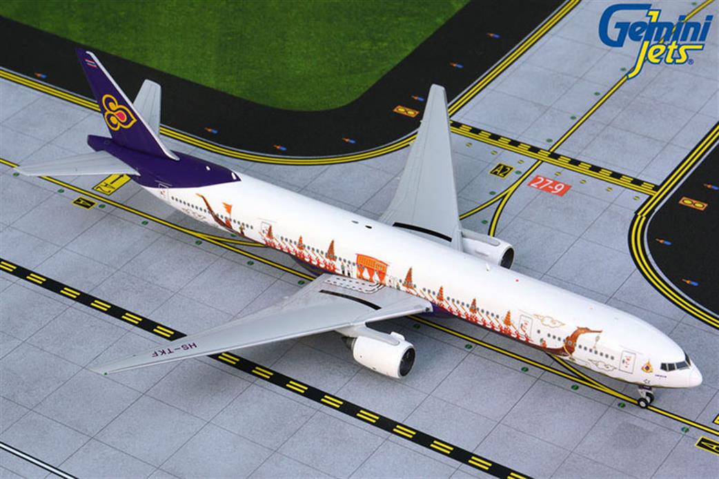 Gemini Jets 1/400 GJTHA1891 Thai Boeing B777-300 HS-TKF Suphannahong Royal Barge Livery
