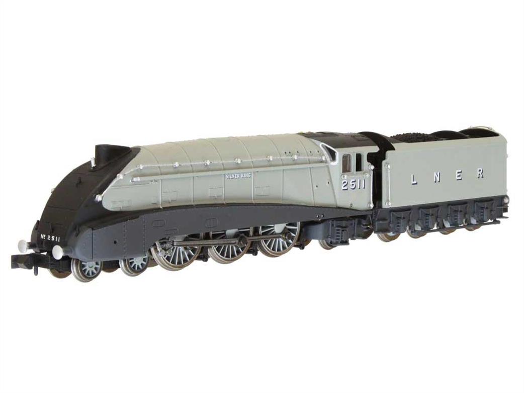 Dapol N 2S-008-013 LNER 2511 Silver King Gresley Steamlined Class A4 4-6-2 Pacific with Valances Silver Jubilee Silver Grey Livery